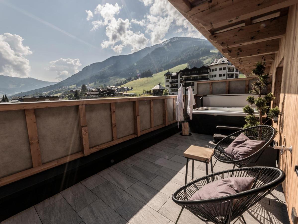 Frau Gans - Pure Mountain Apartments Saalbach-Hinterglemm Kültér fotó