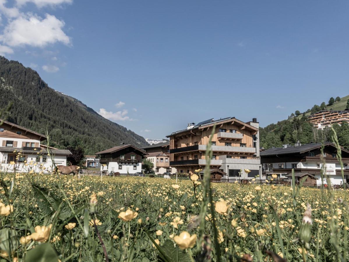 Frau Gans - Pure Mountain Apartments Saalbach-Hinterglemm Kültér fotó